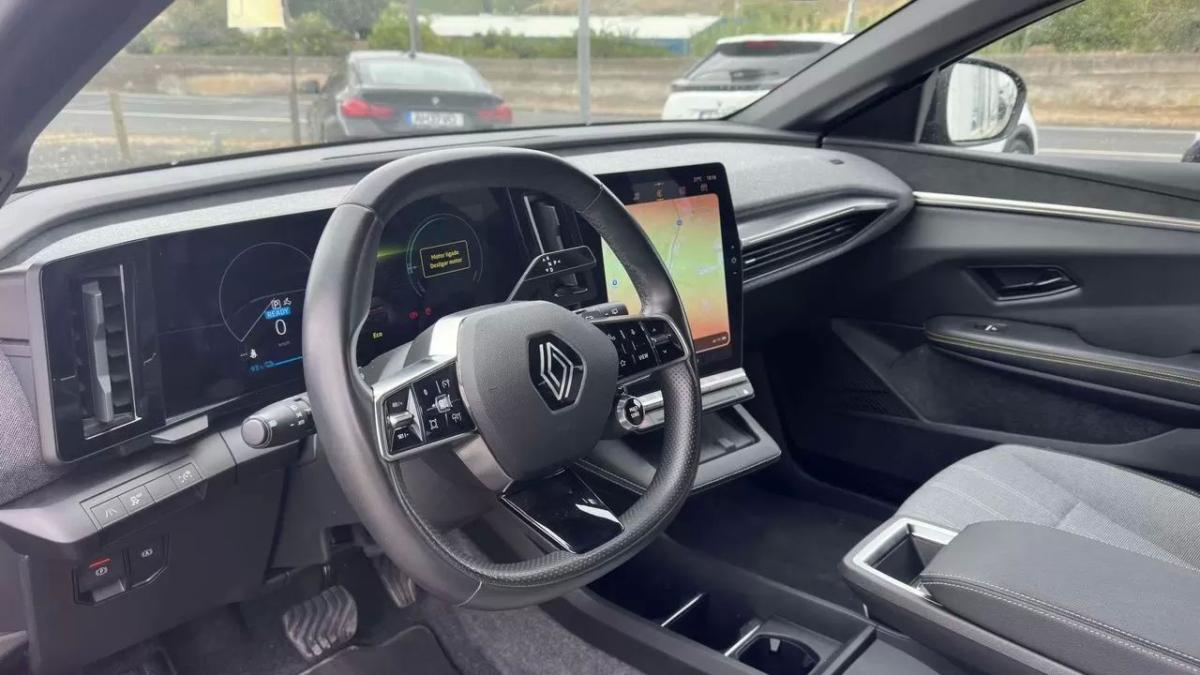 renault-megane-e-tech-2024-eletrico-0cc