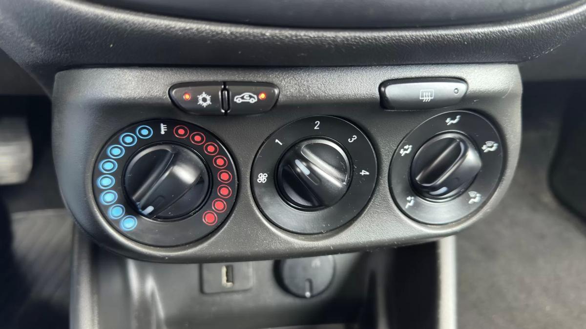 opel-corsa-2018-diesel-1248cc