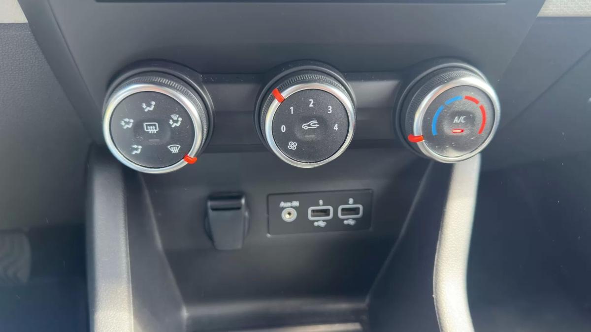 renault-clio-2023-gasolina-999cc