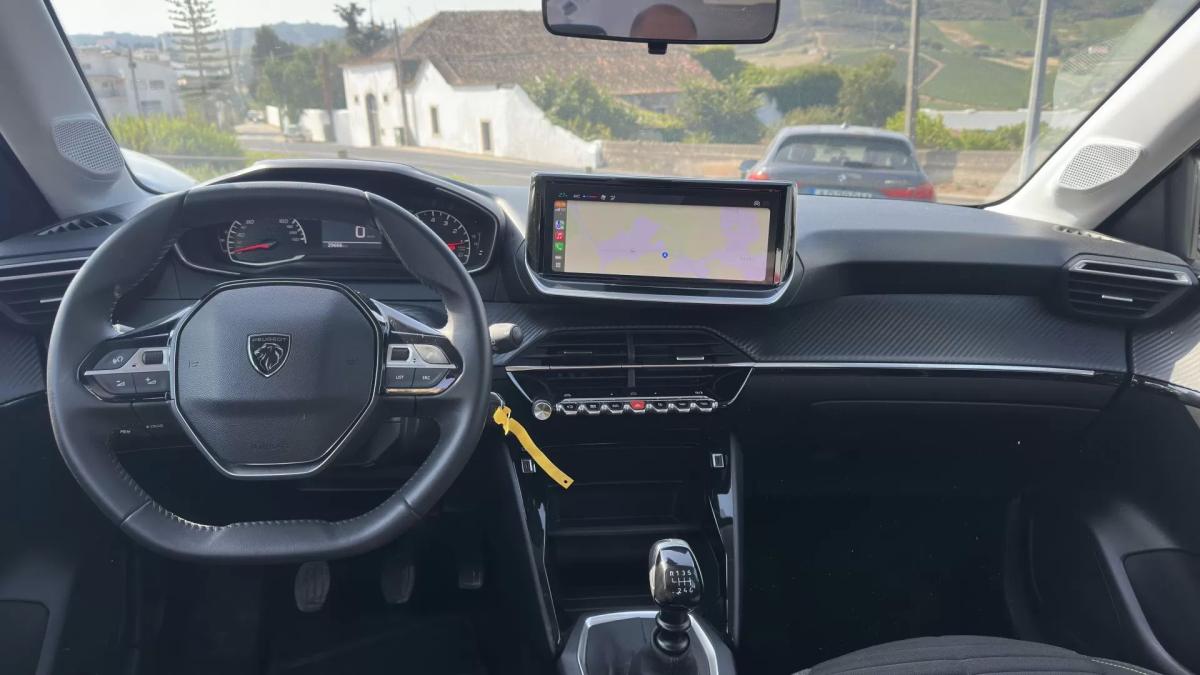 peugeot-208-2024-gasolina-1199cc
