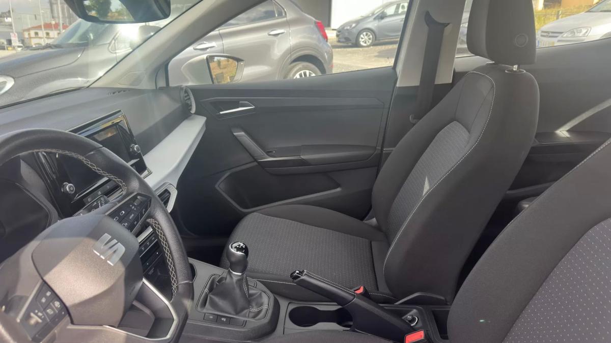 seat-ibiza-2024-gasolina-999cc
