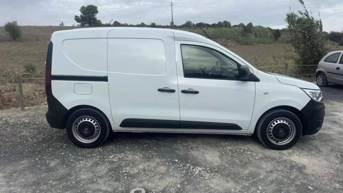 renault-kangoo-2023-diesel-1461cc