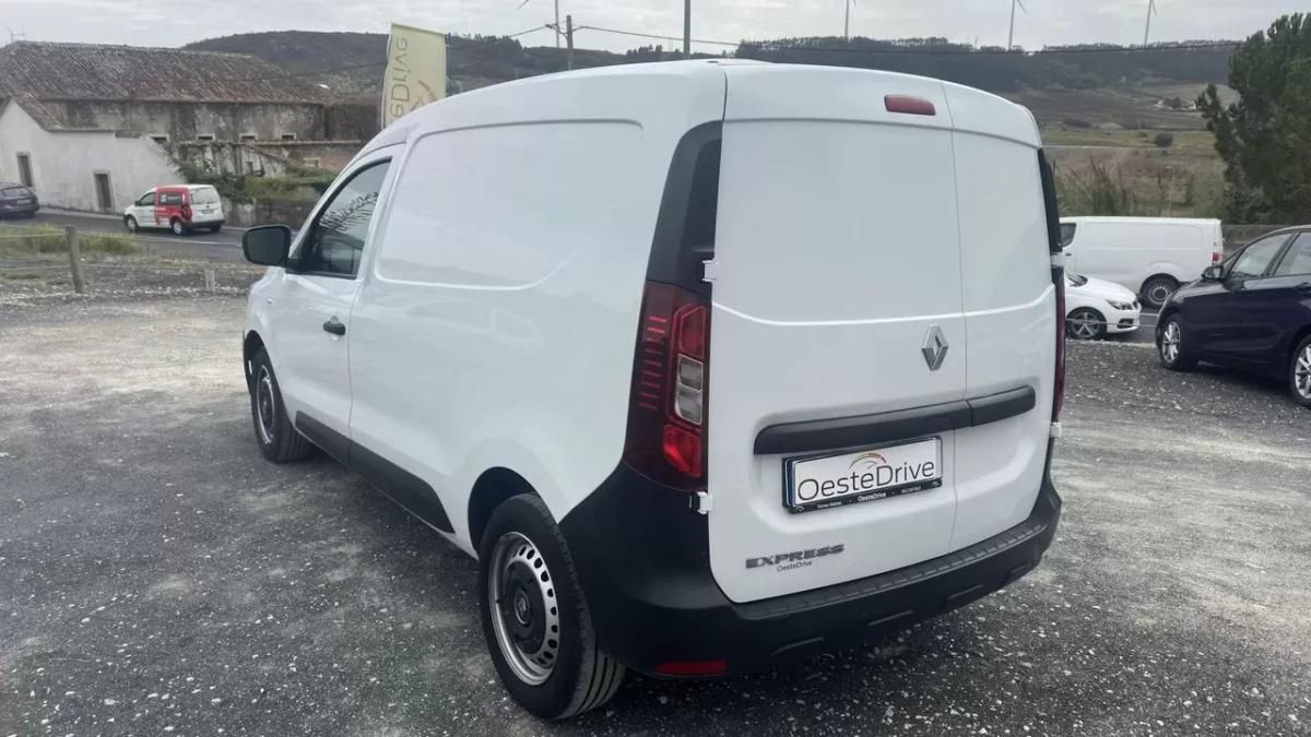 renault-kangoo-2023-diesel-1461cc