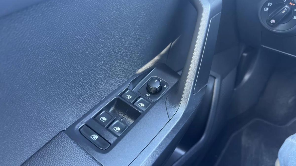 seat-ibiza-2023-gasolina-999cc