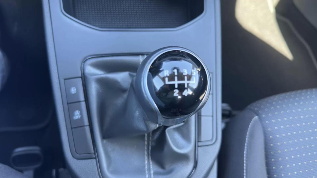 seat-ibiza-2023-gasolina-999cc