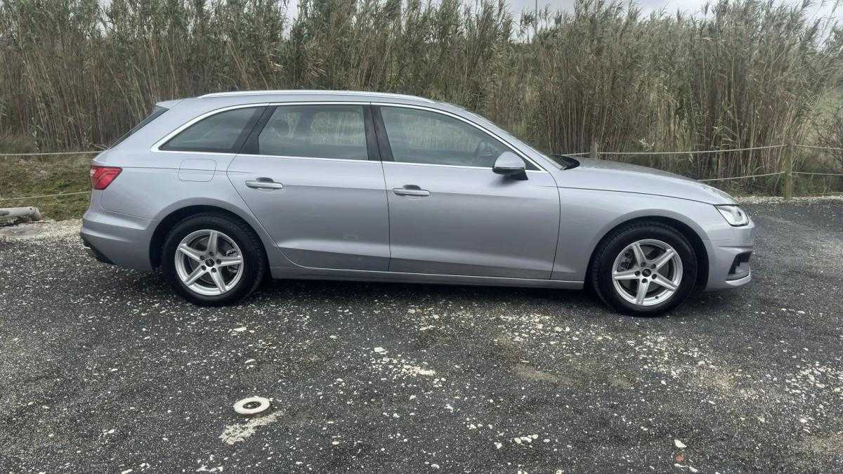 audi-a4-avant-2022-diesel-1968cc