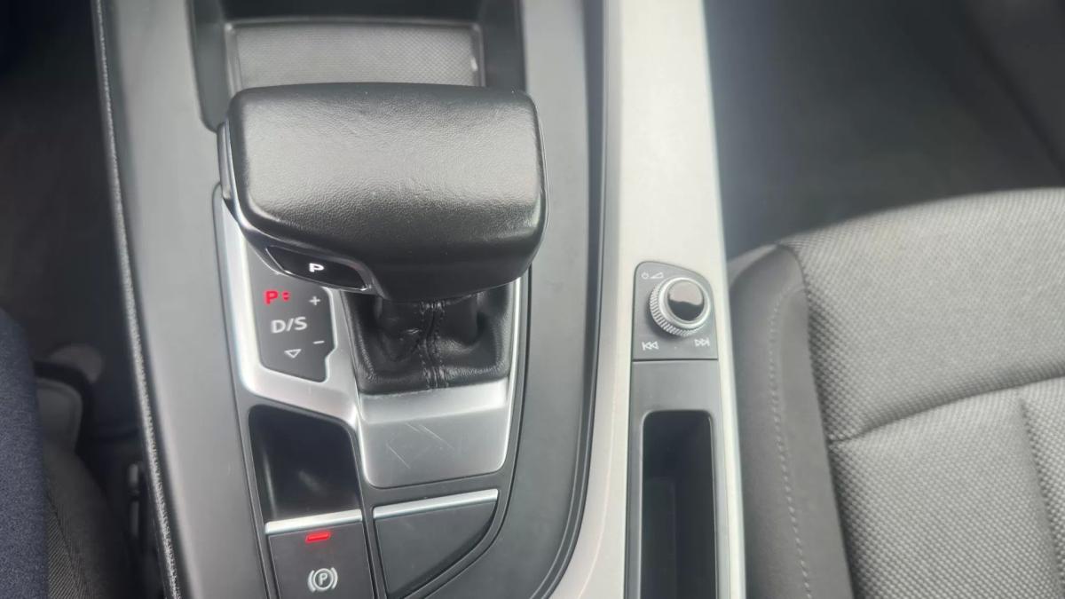 audi-a4-avant-2022-diesel-1968cc