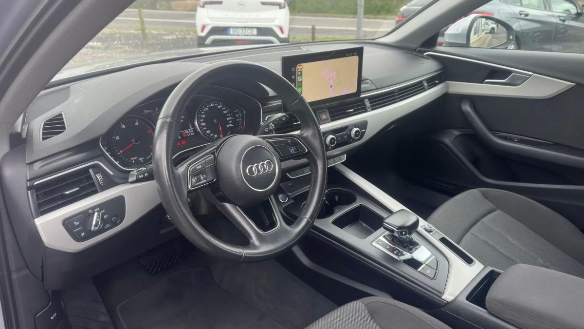 audi-a4-avant-2022-diesel-1968cc