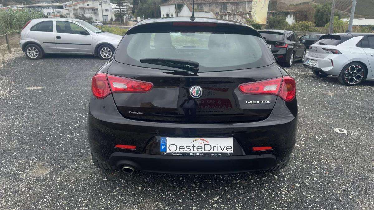 alfa-romeo-giulietta-2016-diesel-1598cc