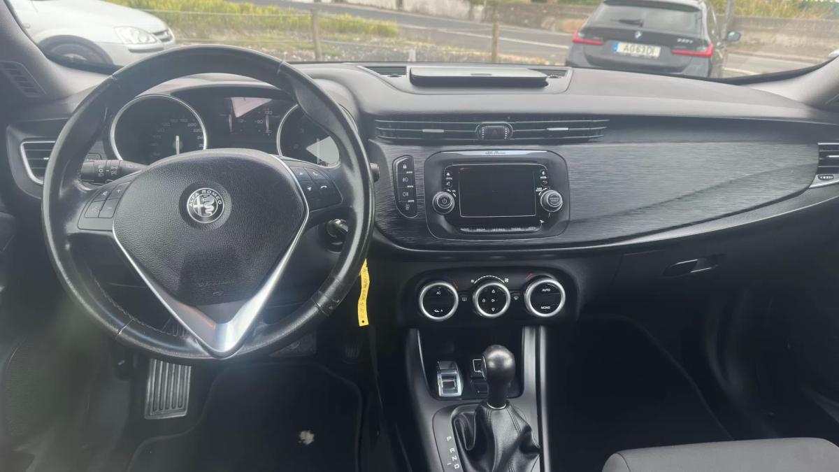 alfa-romeo-giulietta-2016-diesel-1598cc
