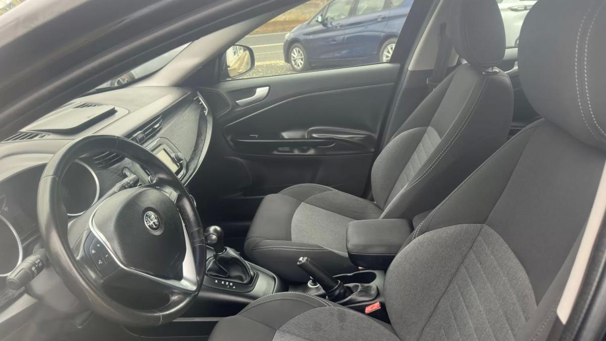 alfa-romeo-giulietta-2016-diesel-1598cc