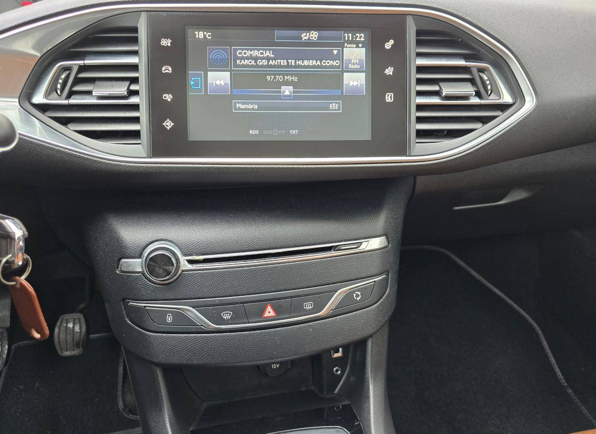 peugeot-308-sw-2015-diesel-1560cc