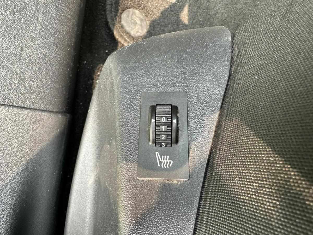 peugeot-2008-2014-gasolina-1199cc