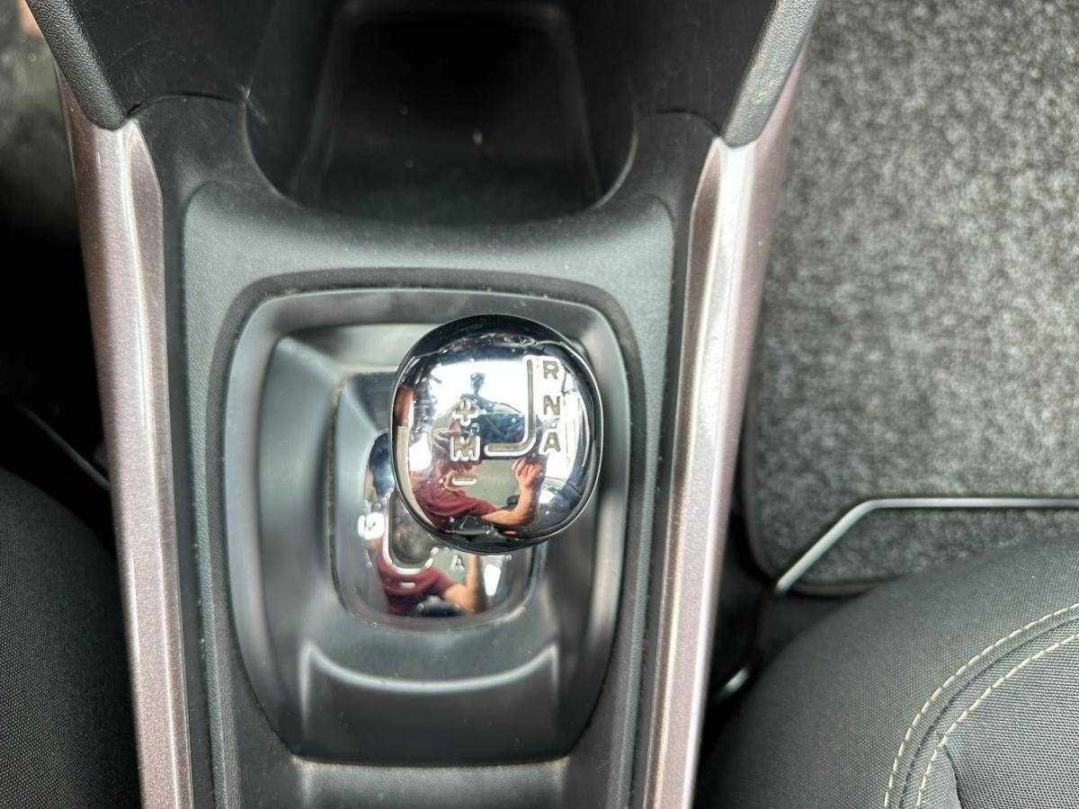 peugeot-2008-2014-gasolina-1199cc