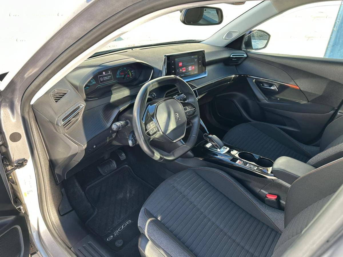 peugeot-2008-2020-eletrico-500cc