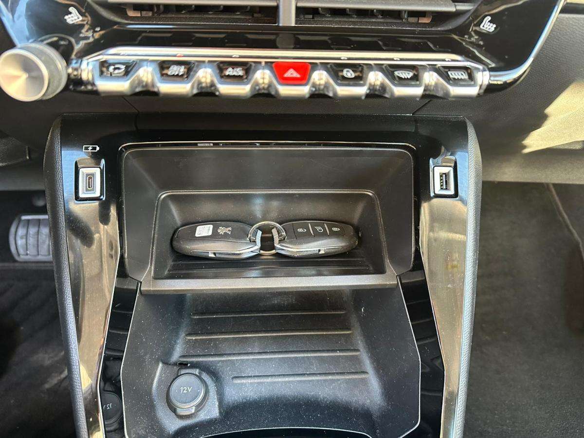 peugeot-2008-2020-eletrico-500cc