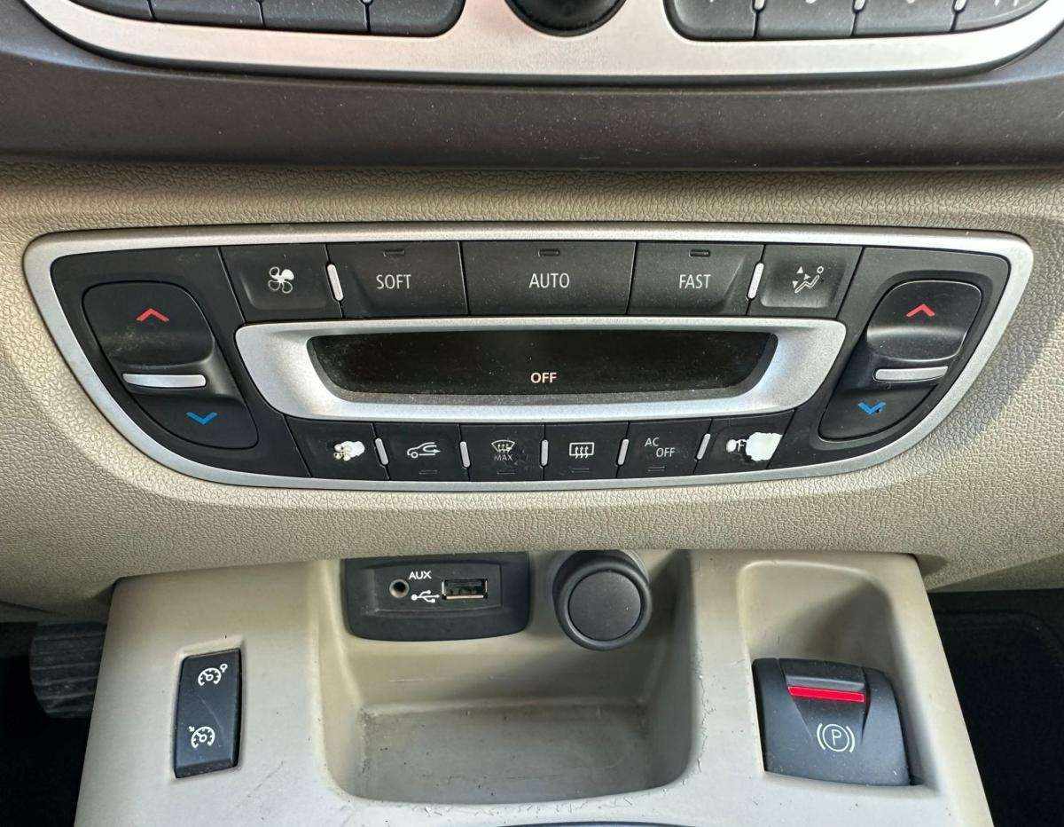 renault-grand-scenic-2011-diesel-1461cc