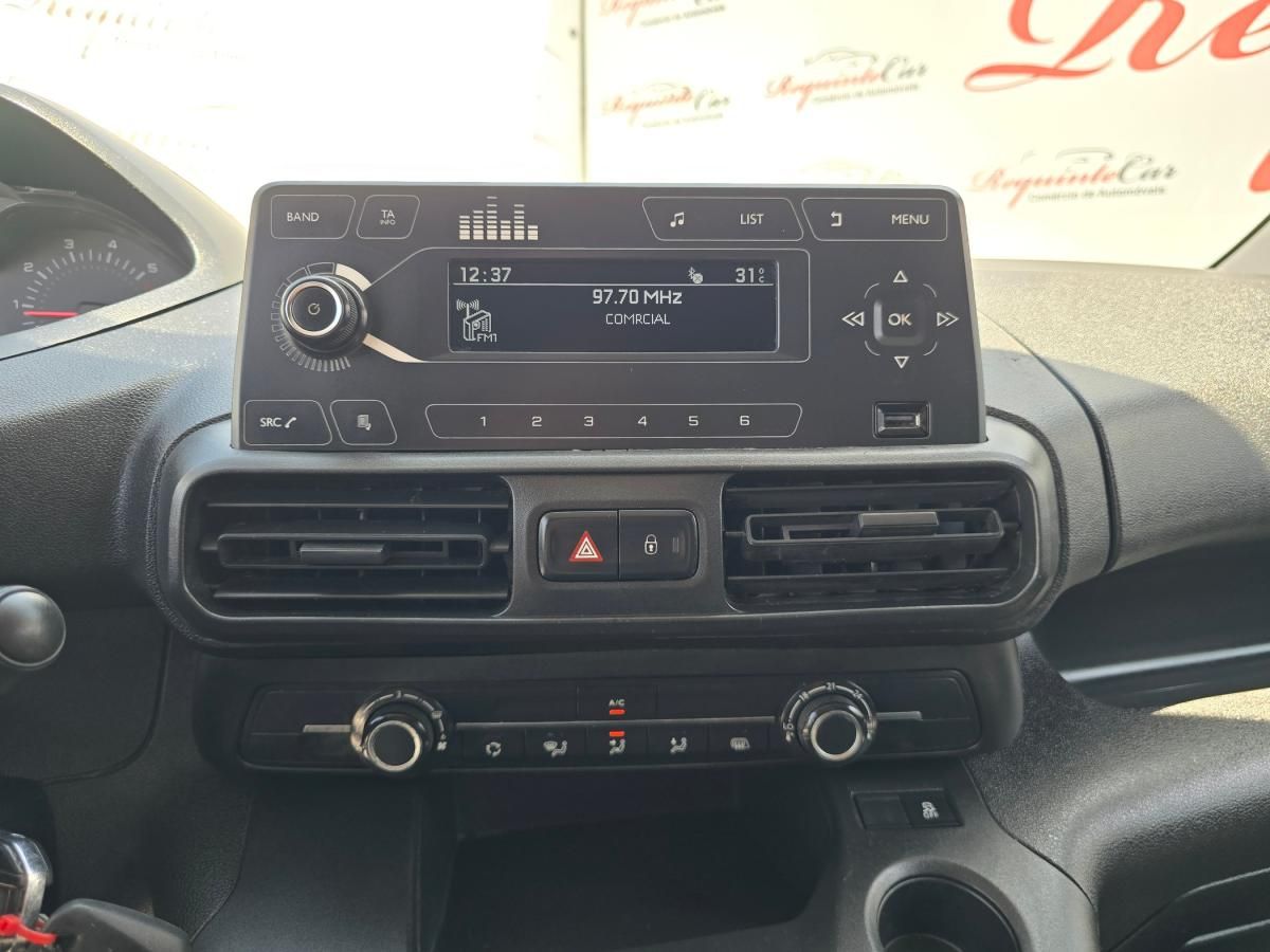 peugeot-partner-2019-diesel-1560cc