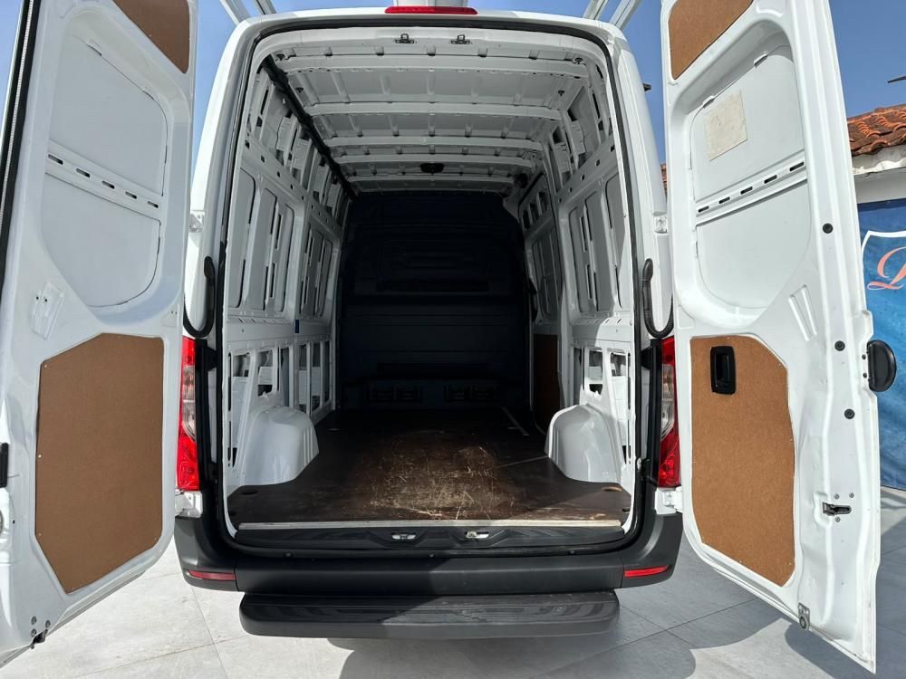 mercedes-benz-sprinter-2020-diesel-1950cc