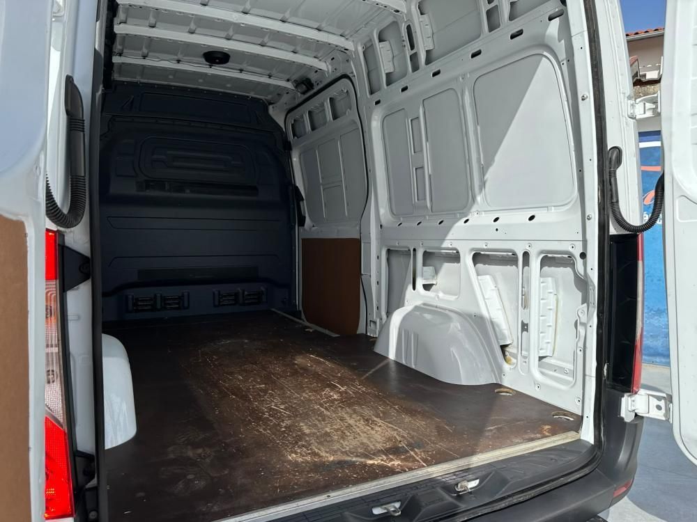mercedes-benz-sprinter-2020-diesel-1950cc