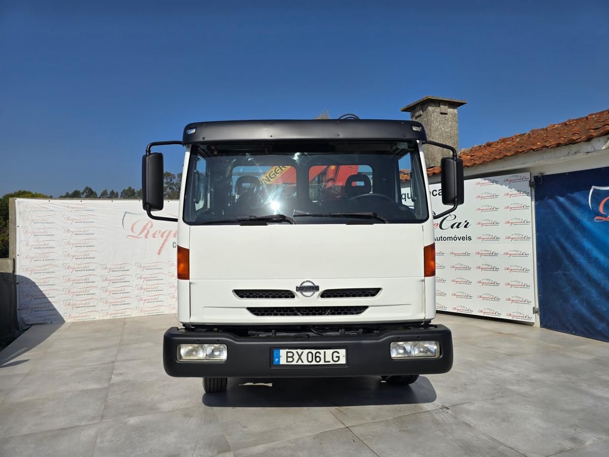 nissan-atleon-2002-diesel-5985cc