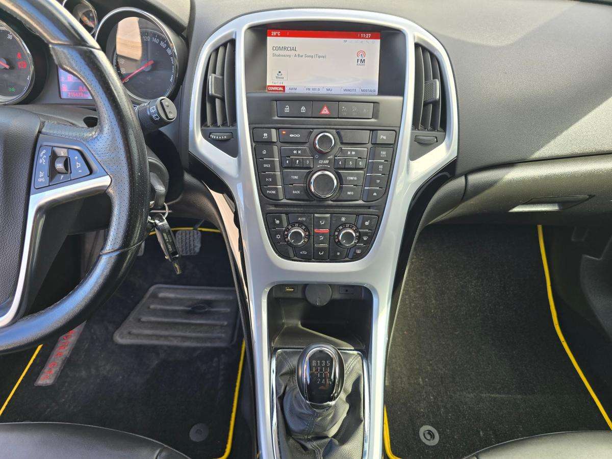 opel-astra-gtc-2014-diesel-1686cc