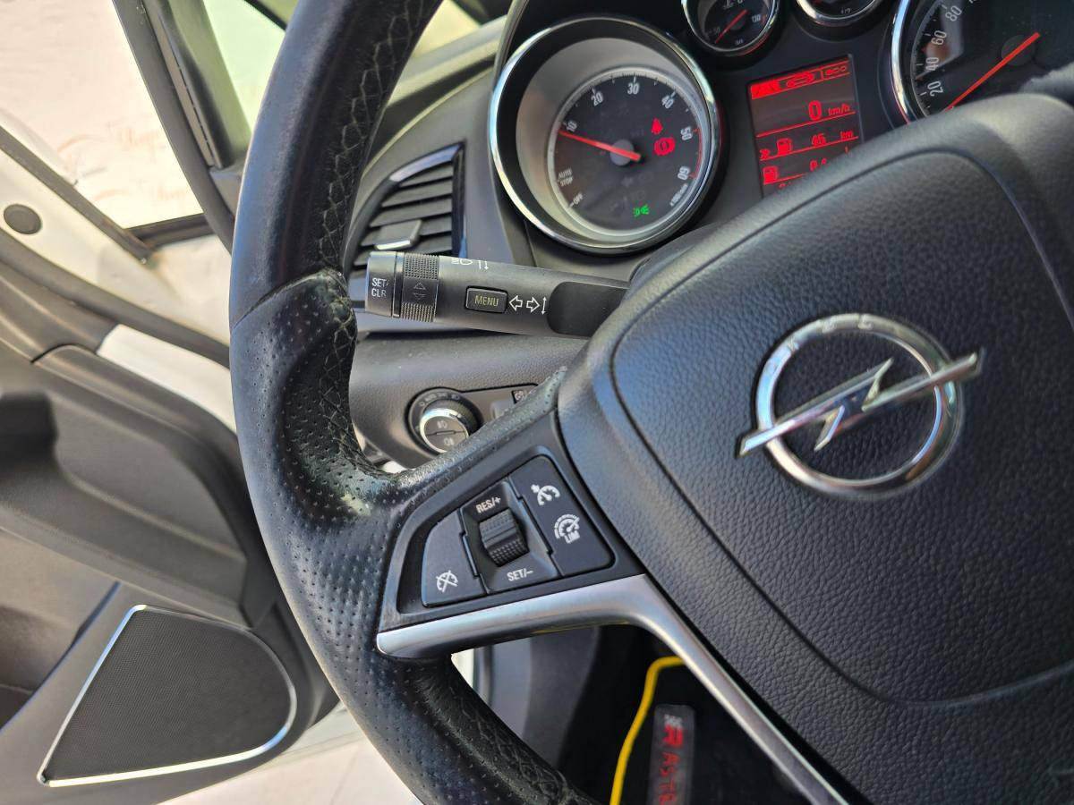 opel-astra-gtc-2014-diesel-1686cc