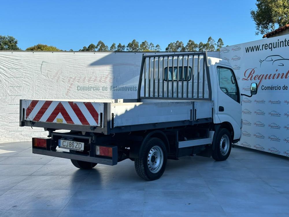 toyota-dyna-2009-diesel-3000cc