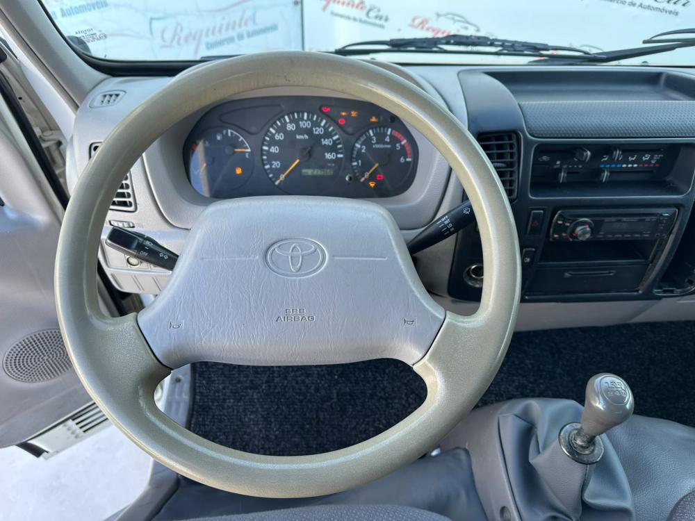 toyota-dyna-2009-diesel-3000cc