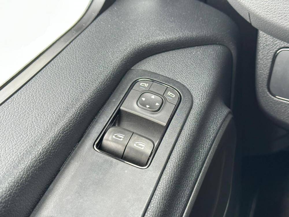mercedes-benz-sprinter-2019-diesel-2143cc
