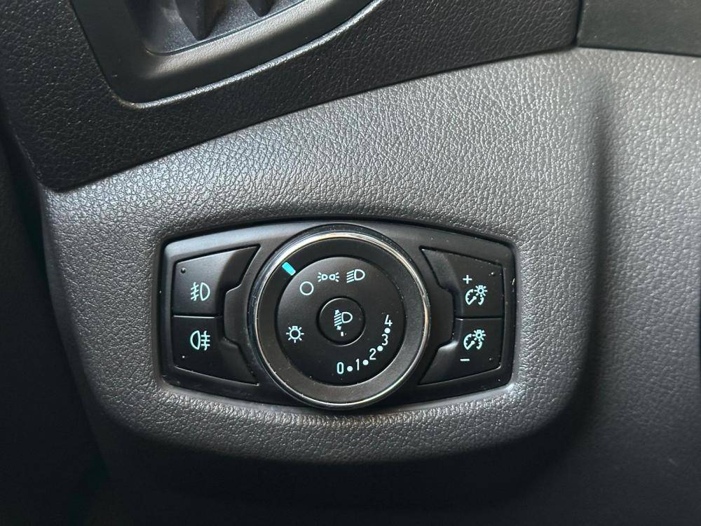 ford-transit-connect-2015-diesel-1560cc