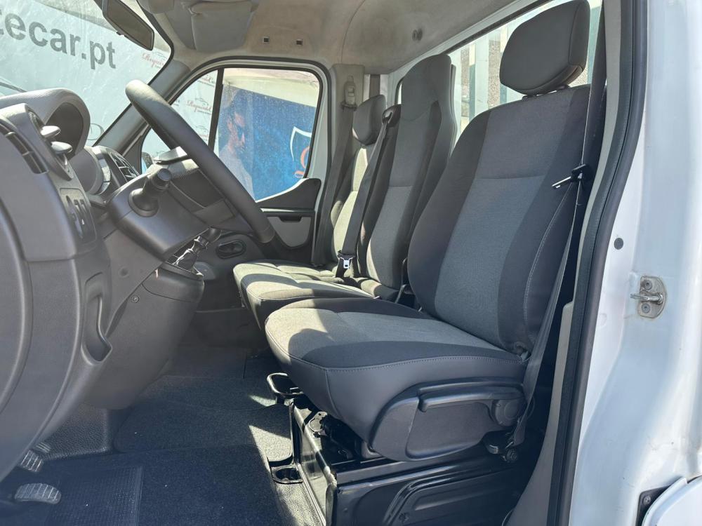 renault-master-2011-diesel-2298cc
