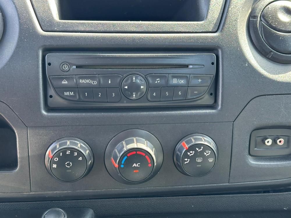 renault-master-2011-diesel-2298cc