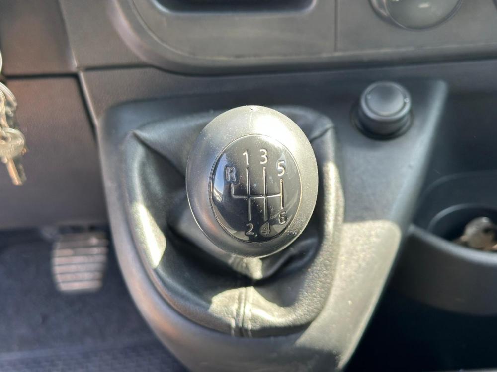 renault-master-2011-diesel-2298cc