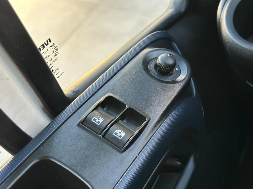 iveco-daily-2022-diesel-2300cc