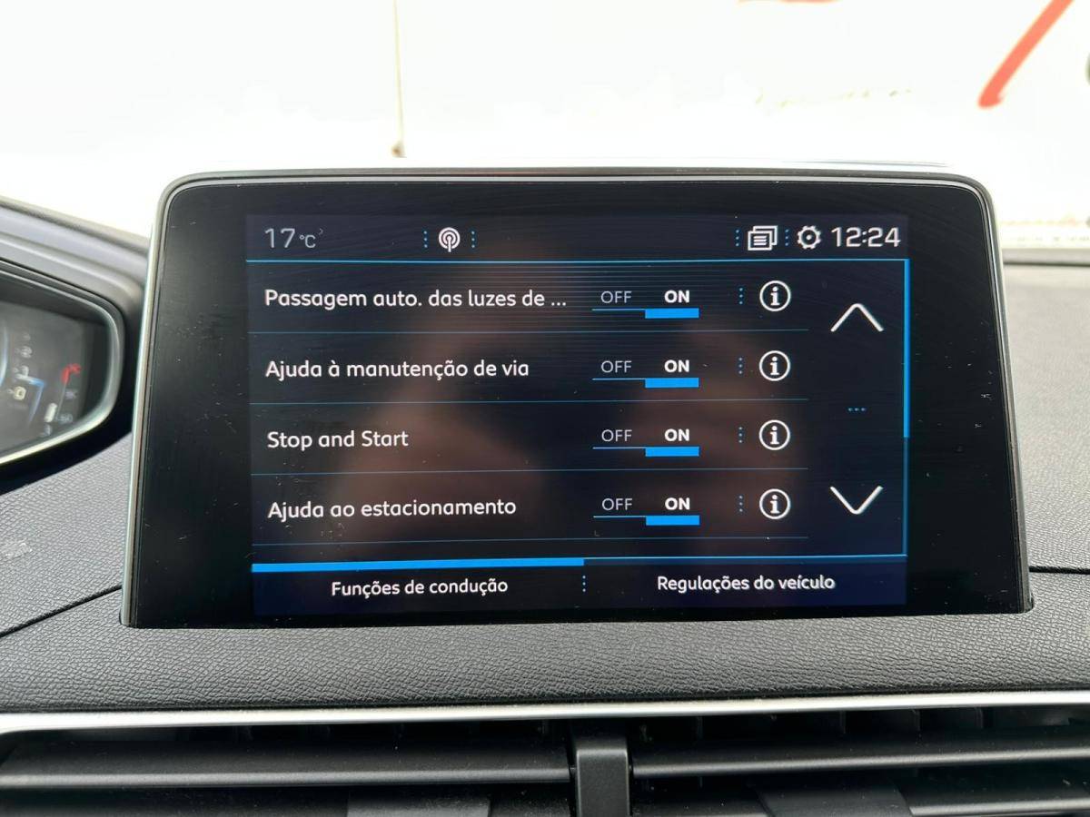 peugeot-5008-2017-diesel-1560cc