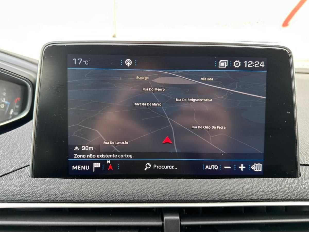peugeot-5008-2017-diesel-1560cc