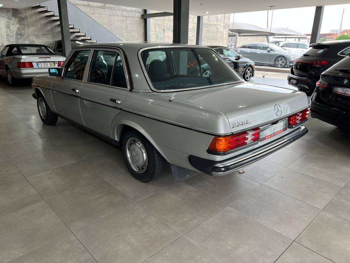 mercedes-benz-230-1985-gasolina-2298cc