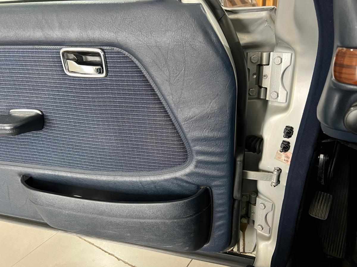 mercedes-benz-230-1985-gasolina-2298cc