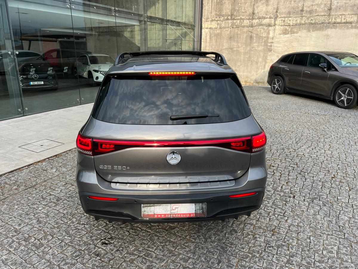 mercedes-benz-eqb-2024-eletrico-0cc