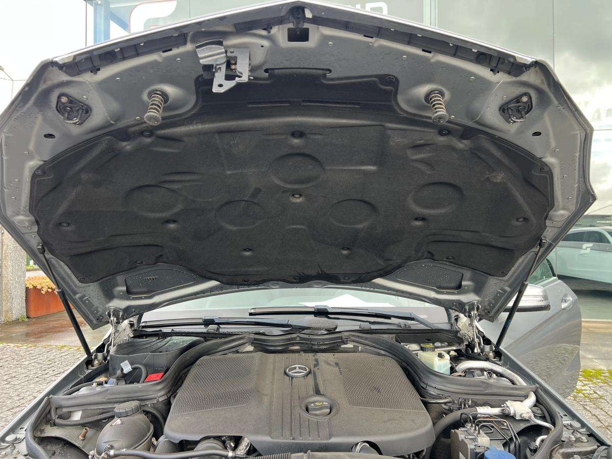 mercedes-benz-classe-e-2012-diesel-2143cc