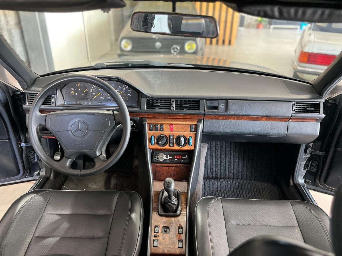mercedes-benz-classe-e-1993-diesel-2497cc