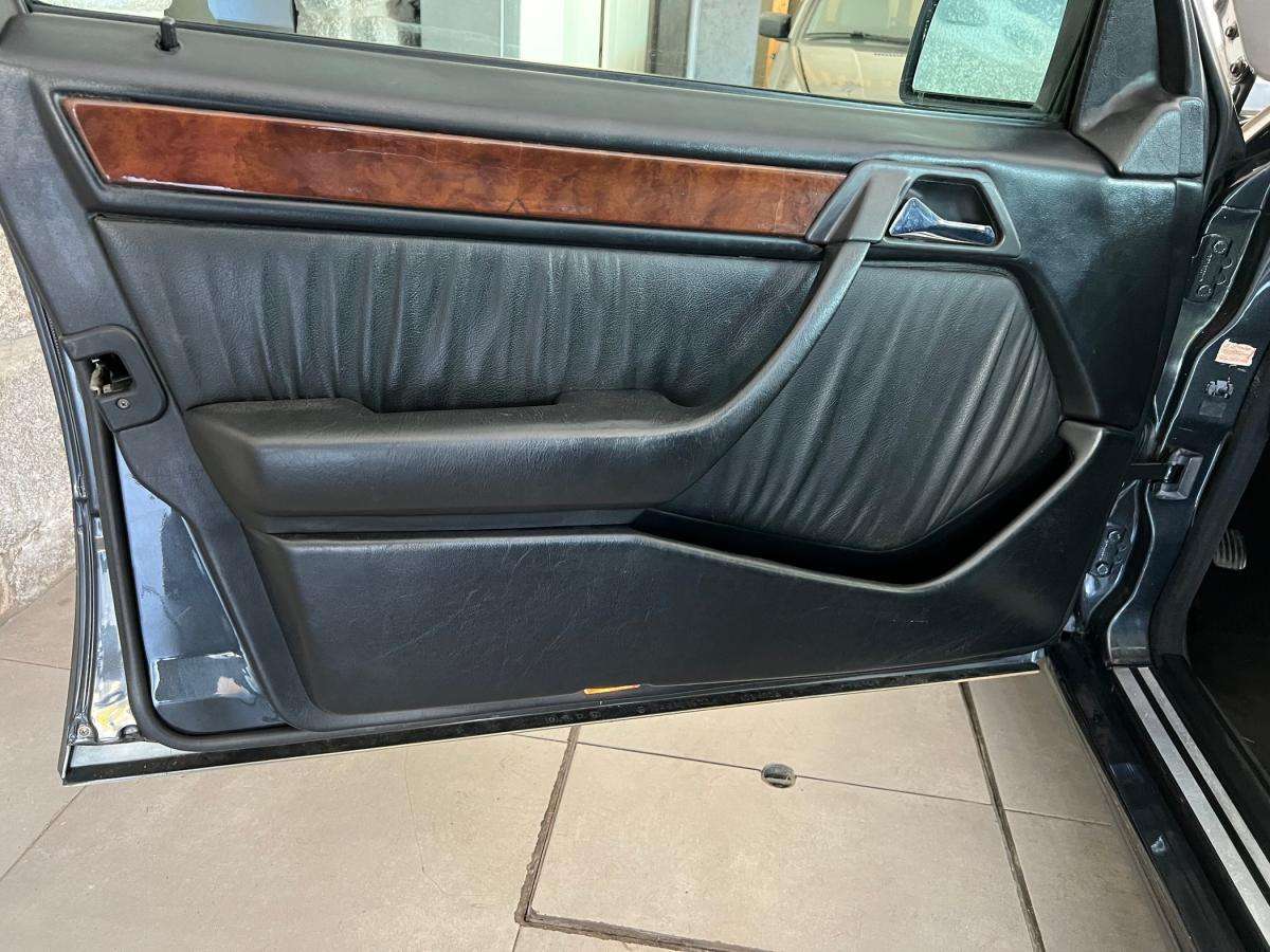 mercedes-benz-classe-e-1993-diesel-2497cc