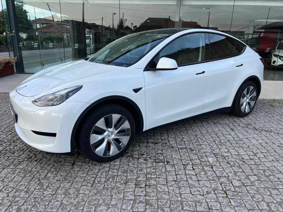 tesla-model-y-2023-eletrico-0cc