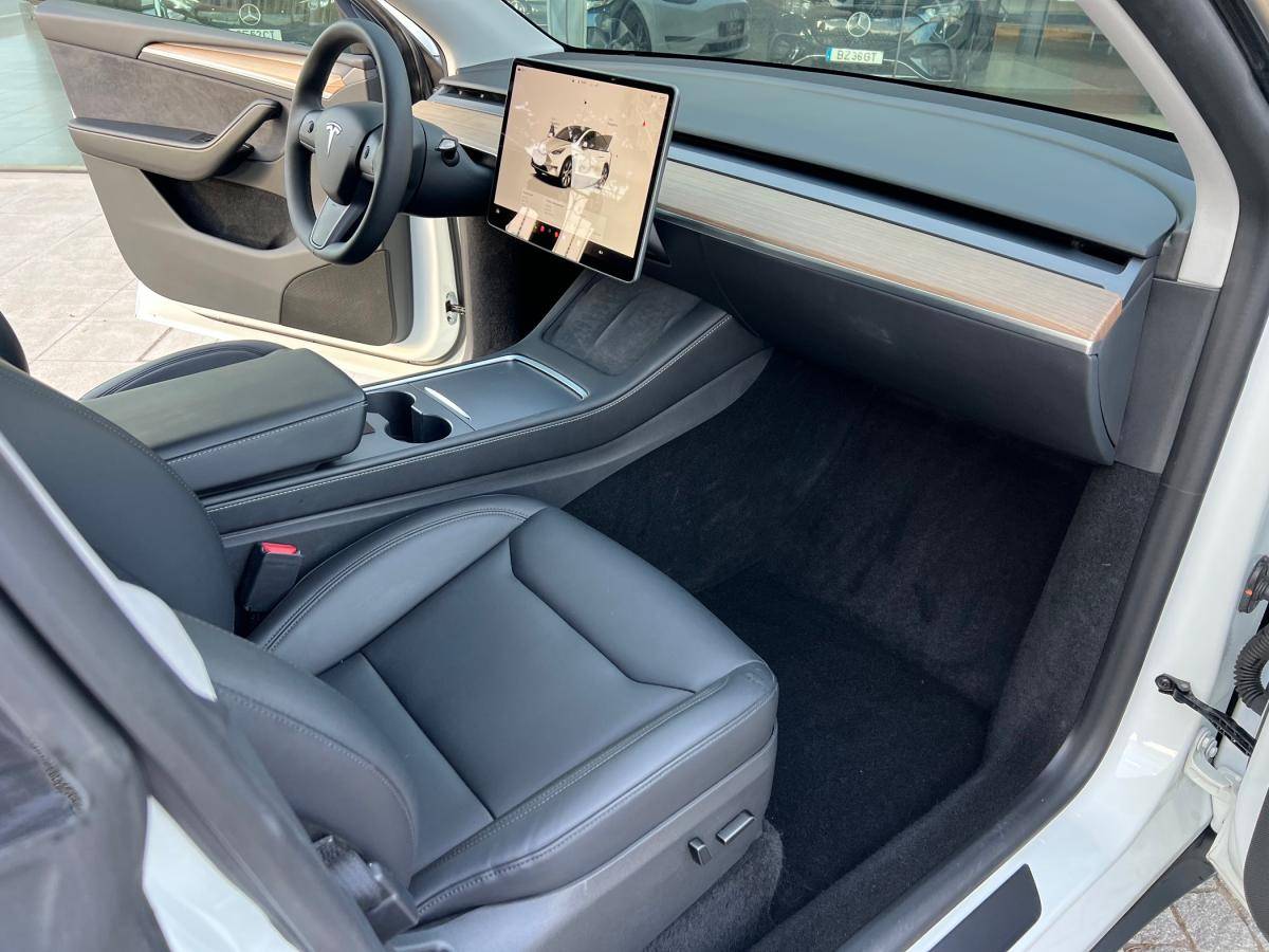 tesla-model-y-2023-eletrico-0cc
