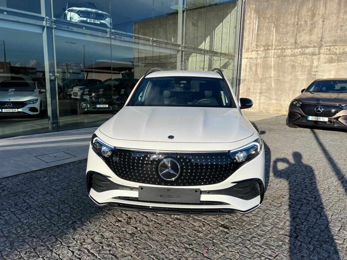 mercedes-benz-eqb-2025-eletrico-0cc