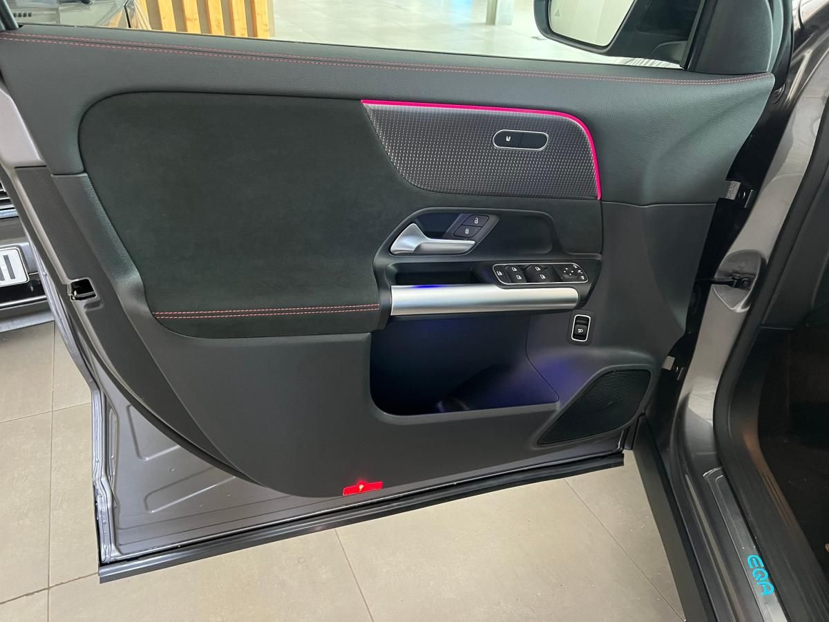 mercedes-benz-eqa-2023-eletrico-0cc