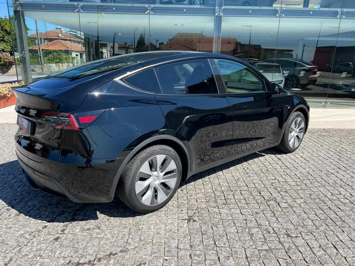 tesla-model-y-2023-eletrico-0cc