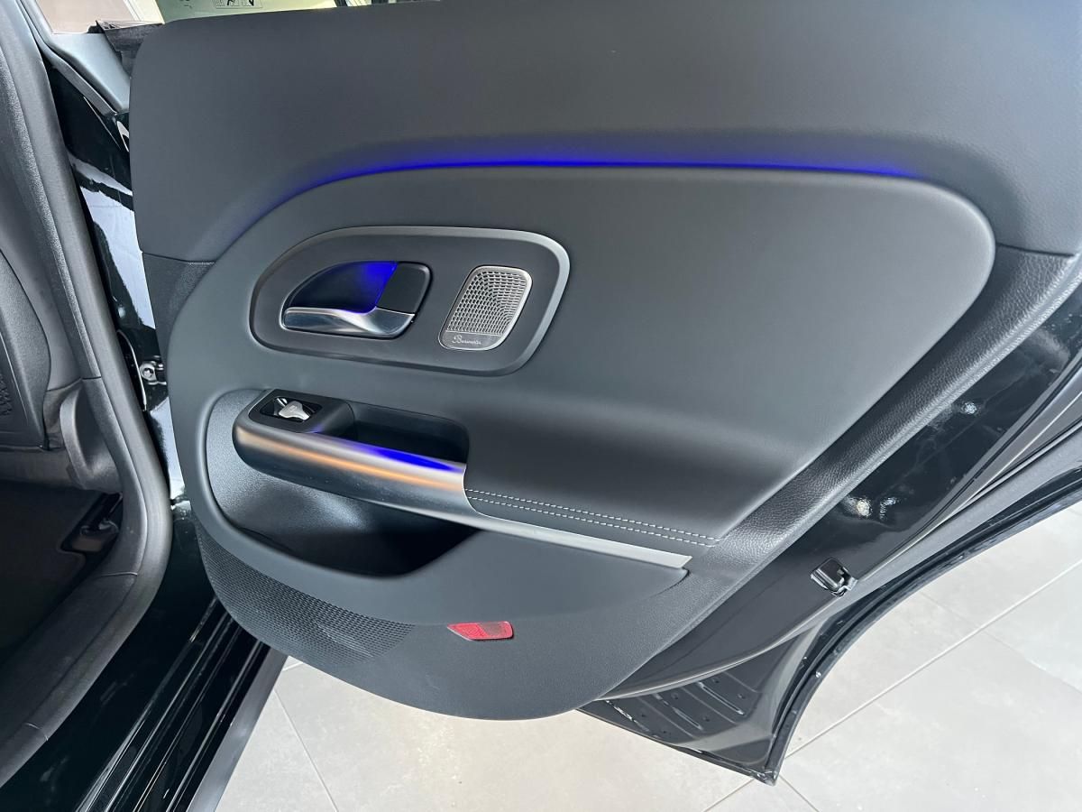 mercedes-benz-cla-2025-eletrico-0cc