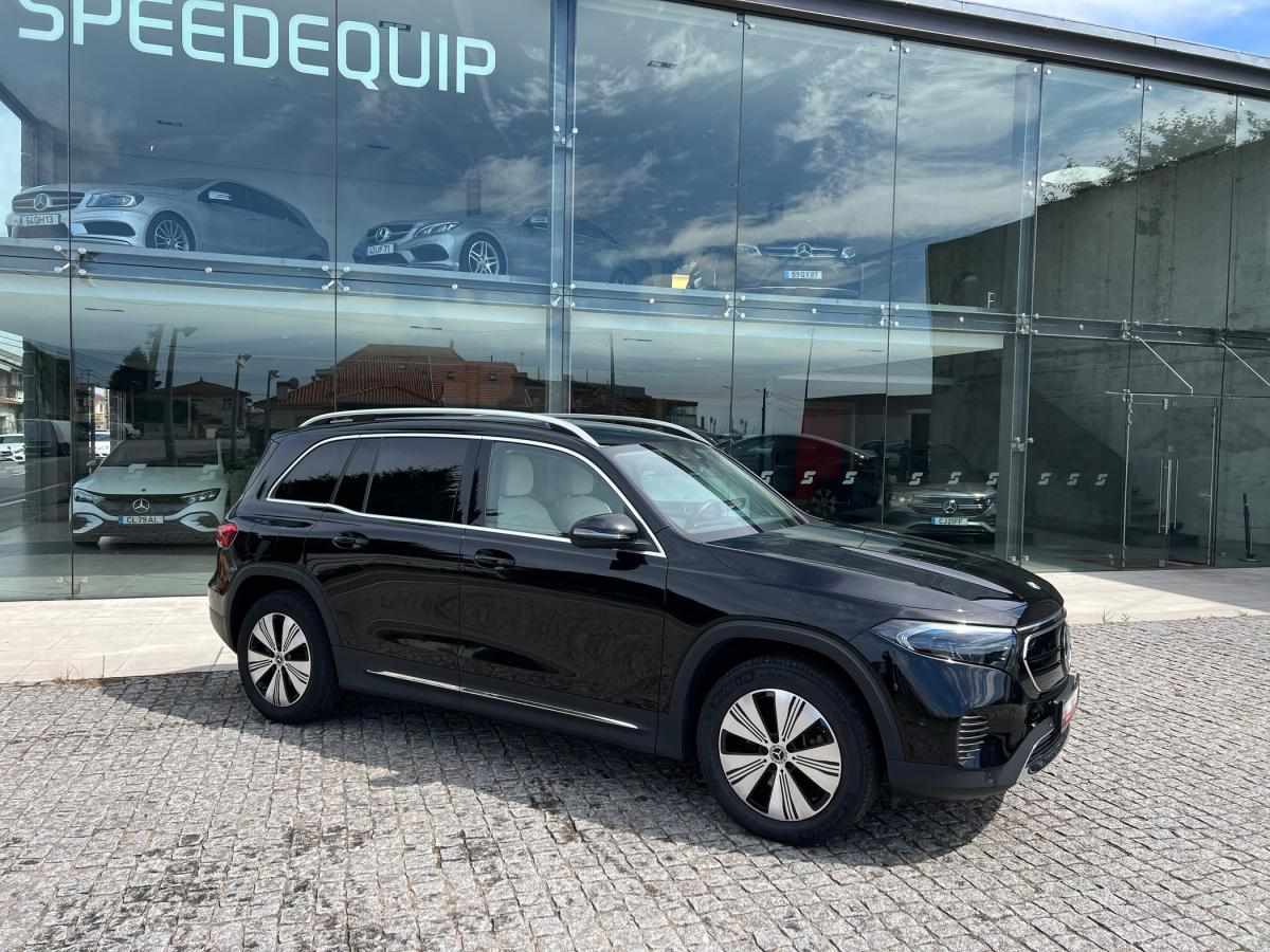 mercedes-benz-eqb-2023-eletrico-0cc